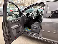 Volkswagen Touran — Изображение 12