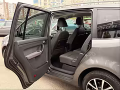 Volkswagen Touran — Изображение 14