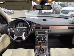 Volvo V70 III — Изображение 17