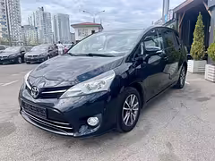 Toyota Verso I · Рестайлинг — Изображение 3