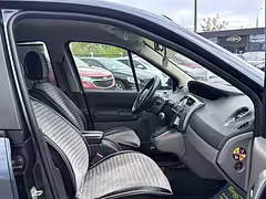 Renault Scenic II · Рестайлинг — Изображение 16