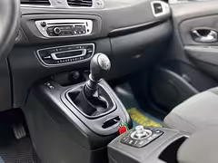 Renault Scenic III · Рестайлинг — Изображение 16