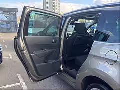 Peugeot 5008 I — Изображение 8