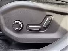 Geely Xingyue L I — Изображение 21