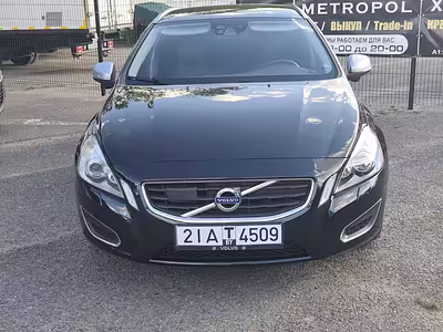Volvo V60 I