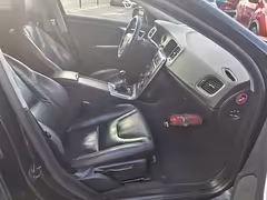 Volvo V60 I — Изображение 19