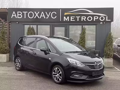 Opel Zafira C · Рестайлинг