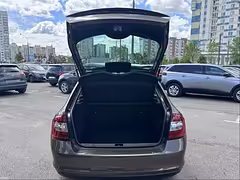 Skoda Rapid I · Рестайлинг — Изображение 13