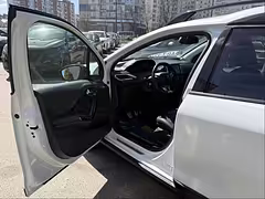Peugeot 2008 I · Рестайлинг — Изображение 6
