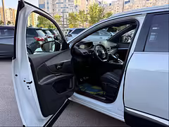 Peugeot 5008 II — Изображение 18