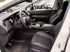 Peugeot 3008 I · Рестайлинг — Изображение 17