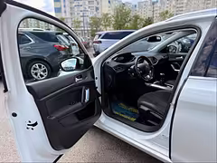 Peugeot 308 T9 · Рестайлинг — Изображение 17