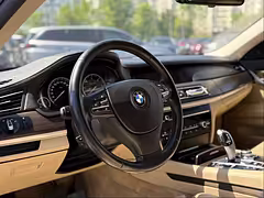 BMW 7 серия F01, F04 — Изображение 8