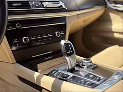BMW 7 серия F01, F04 — Изображение 9