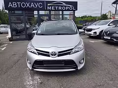 Toyota Verso I · Рестайлинг — Изображение 1