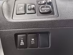Toyota Verso I · Рестайлинг — Изображение 9