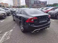 Volvo S60 II — Изображение 8