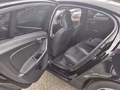 Volvo S60 II — Изображение 13