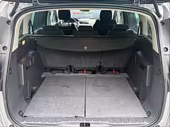 Peugeot 5008 I · Рестайлинг — Изображение 14
