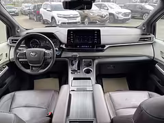 Toyota Sienna IV (XL40) — Изображение 19