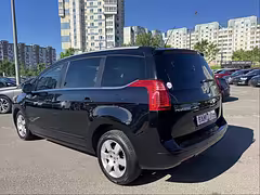 Peugeot 5008 I — Изображение 5