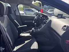 Peugeot 5008 I — Изображение 18