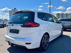 Opel Zafira C — Изображение 9