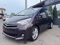 Toyota Verso-S — Изображение 3