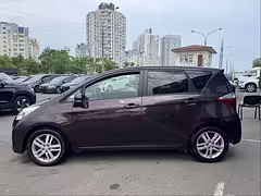 Toyota Verso-S — Изображение 4