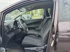 Toyota Verso-S — Изображение 10