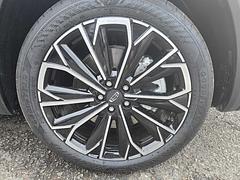 Geely Xingyue L I · 2-й рестайлинг — Изображение 10