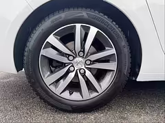 Peugeot 308 T9 · Рестайлинг — Изображение 26