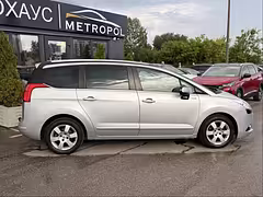 Peugeot 5008 I — Изображение 9