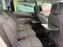 Peugeot 5008 I — Изображение 21