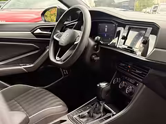Volkswagen Jetta VII · Рестайлинг — Изображение 26