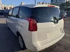 Peugeot 5008 I · Рестайлинг — Изображение 5
