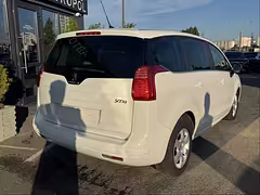 Peugeot 5008 I · Рестайлинг — Изображение 7