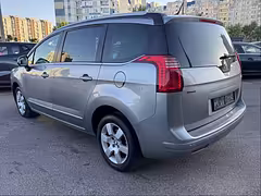 Peugeot 5008 I · Рестайлинг — Изображение 5