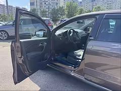 Volkswagen Polo Sedan I — Изображение 9