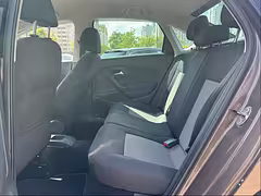Volkswagen Polo Sedan I — Изображение 12
