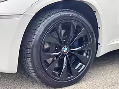 BMW X5 E70 · Рестайлинг — Изображение 12