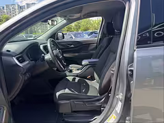 GMC Acadia II · Рестайлинг — Изображение 9