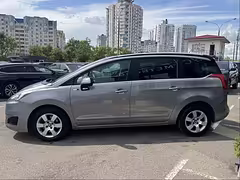 Peugeot 5008 I · Рестайлинг — Изображение 4
