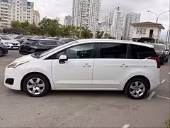 Peugeot 5008 I · Рестайлинг — Изображение 5