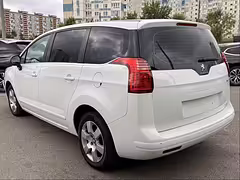Peugeot 5008 I · Рестайлинг — Изображение 6