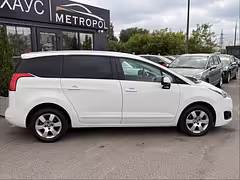 Peugeot 5008 I · Рестайлинг — Изображение 9