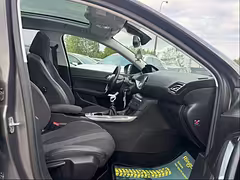 Peugeot 308 T9 · Рестайлинг — Изображение 18