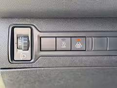 Peugeot 308 T9 · Рестайлинг — Изображение 25