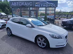 Volvo V40 II — Изображение 2
