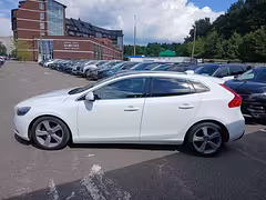 Volvo V40 II — Изображение 7
